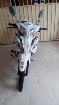 vendo mi moto bera puño cambio verla es comprarla