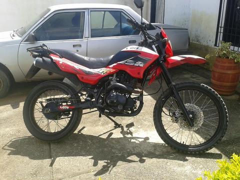 Moto Dsr 200