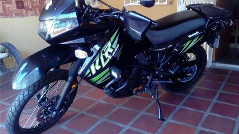 Vendo moto KLR 650 2014