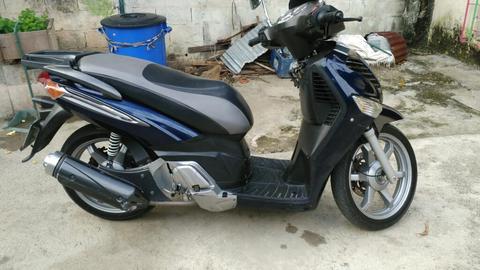 Se Vende Moto 2014