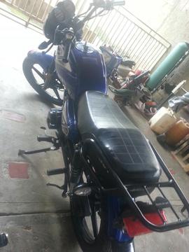 Vendo Moto Bera Socialista Año 2014