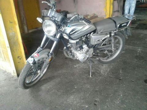 Moto Bera en Excelentes Condiciones