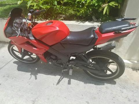 Moto Bera R1 200cc