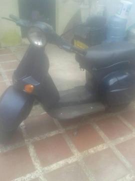 Vendo Moto Bajaj Classic Año 99