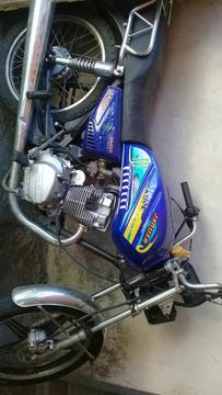 Vendo Moto