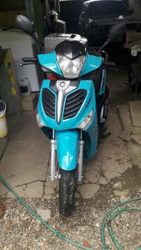 Se Vende Bella Moto Oulook