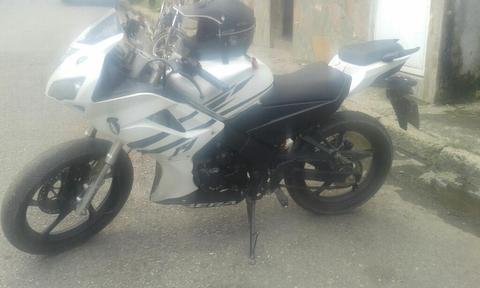 Vendo Mi R1 Bera en Excelente Estado