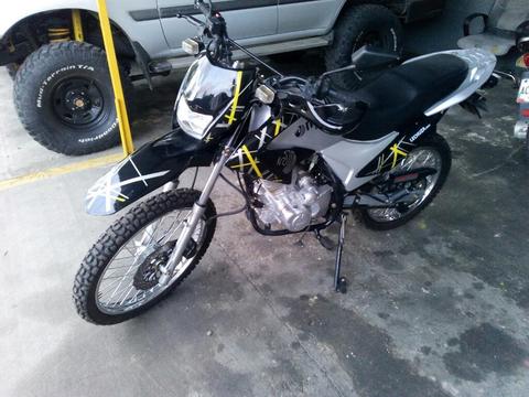 Vendo Moto Md Lechuza 2015