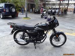 vendo moto Um 150 año 2014 como nueva oferta solo por hoy