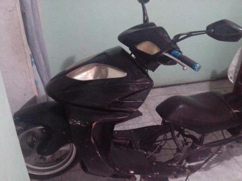 VENDO REMATO MOTO SKYGO