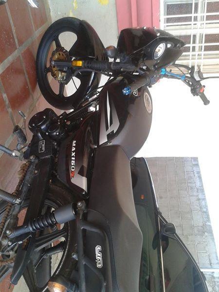 Vendo Moto Um Max año 2014 150cc. ENVIAR MENSAJES 04146932950