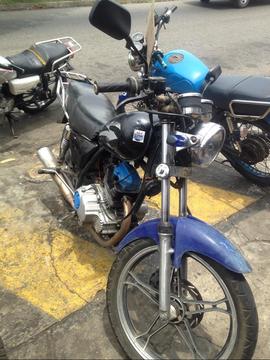 vendo moto marca venchi año 2009 200cc barataaaaa