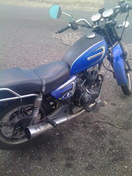 moto owen 150 año 2012 con detalles caucho lisos pero aguantan la pela todavia y algunos otros detalles 04147498116