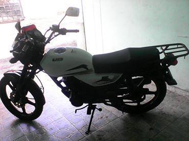 se vende um max150 año 2014