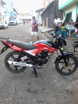 Vendo Moto