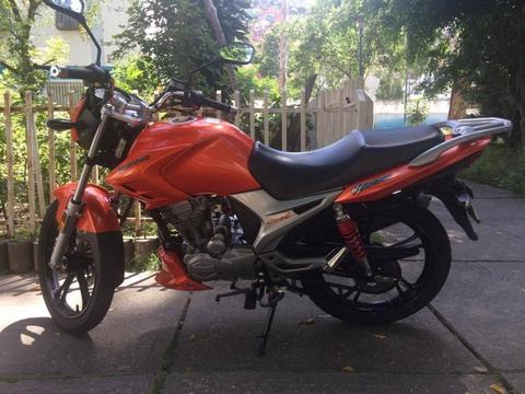 VENDO moto hj