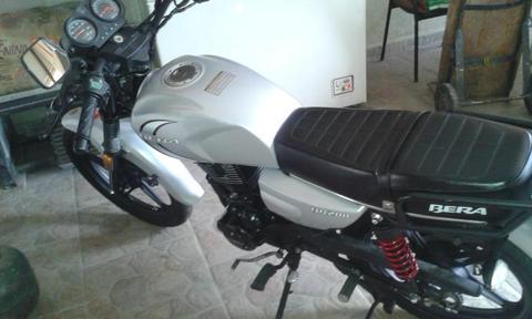 vendo moto bera 200 nueva quien me de 200$ se la lleva ya