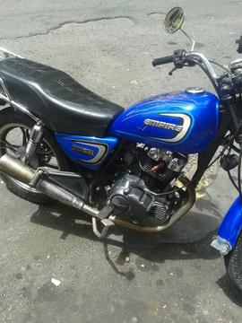 Vendo Moto Empire Owen