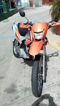 Moto Enduro Vendo O Cambio