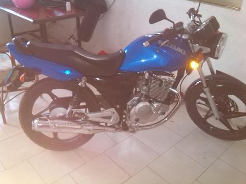 vendo suzuki EN