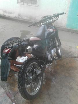 Hj Sm200 Iguialita Al Dr200 2014