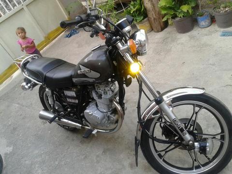 Vendo Moto Gn