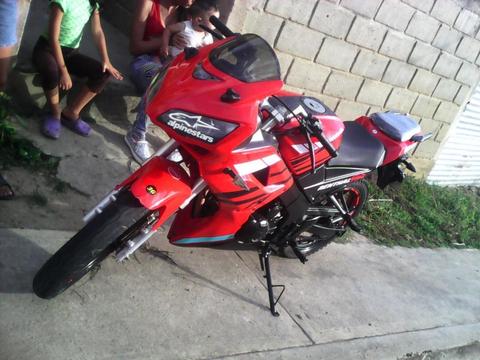 se vende bera R1 200 o se cambia por yamaha