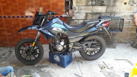Se Vende Moto Tx 2012