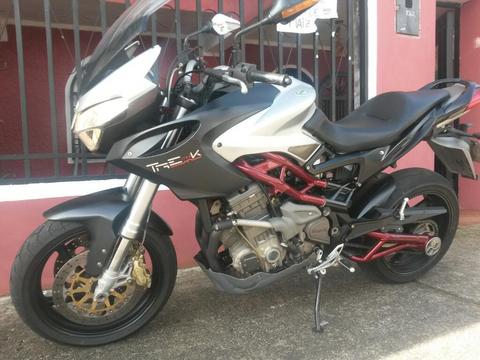 Vendo O Cambio Benelli Trek 1130