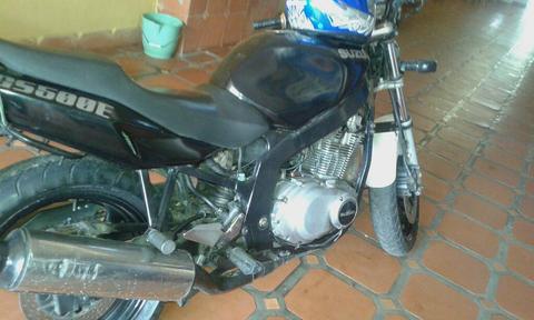 Remato Barata Oferta Suzuki Gs500 2008