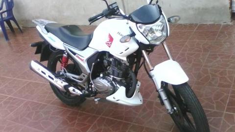 MOTO HJ COOL 2015 CASI NUEVA