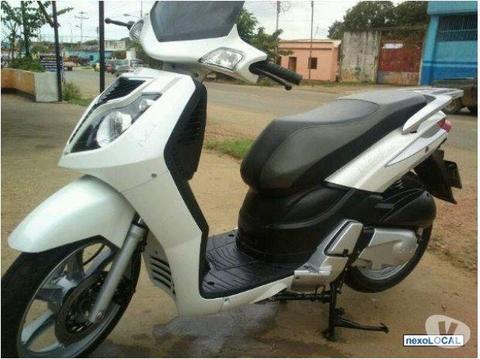 vendo Moto Outlook 2013