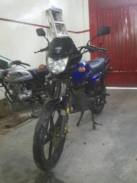 Moto UM 150cc 2014