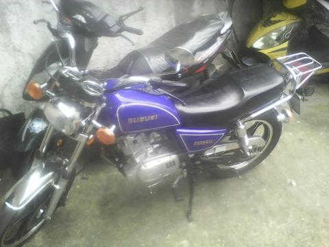 Vendo Moto Gn Suzuki 2014