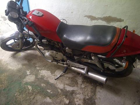 moto suzuki 250cc dos pistones