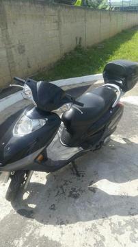 Vendo Moto Hj 125 Cc Suzuki 2012