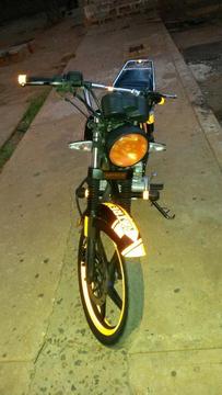 Vendo Moto Bera 2012