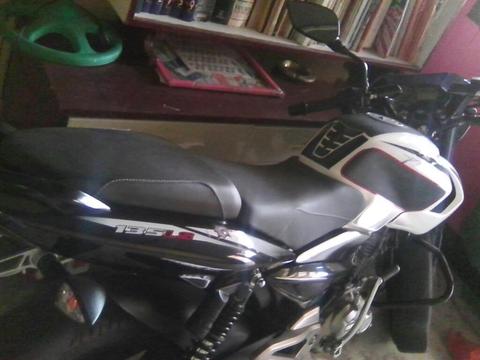 Se Vende Hermosa Moto Colomviana