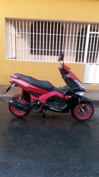 Vendo Moto New Cobra 2014