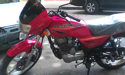 Vendo Moto Hj Roja Nueva 2013