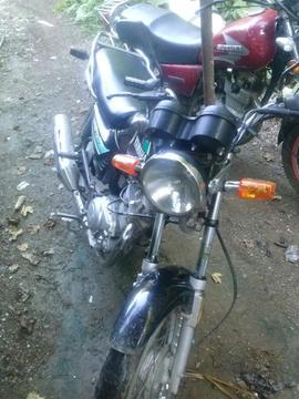 Vendo Mi Yamaha Yb. 125 2006