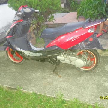 Vendo Moto Matrix 2007