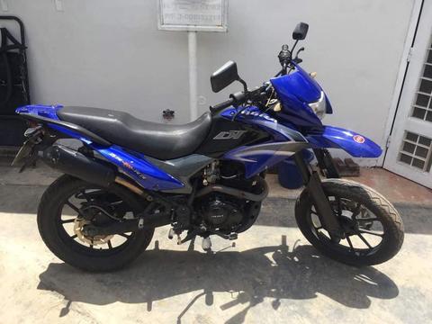 Vendo Moto DT BERA 200 por motivo de viaje