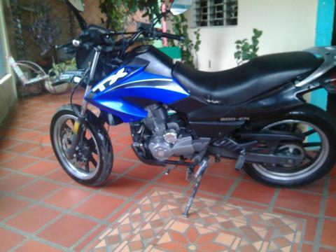 Vendo Moto Tx 2012