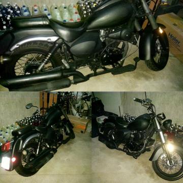 Vendo Moto Um Renegade 2013 Como Nueva