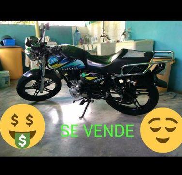 Se vende moto BERA 150