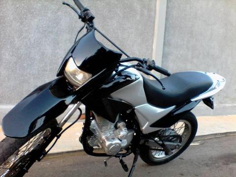 vendo moto MD lechuza enduro 2013