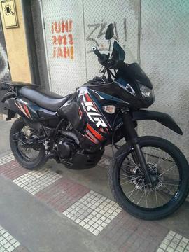 Se Vende Moto Klr Kawasaki en Buen Estad