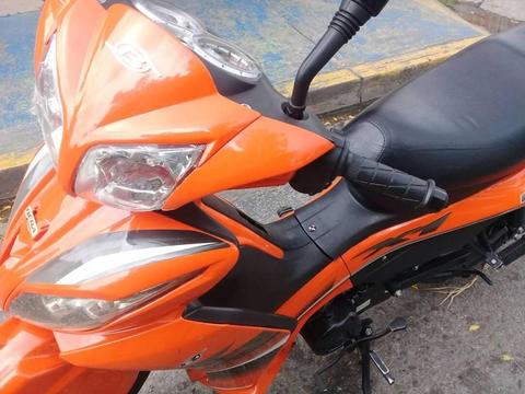 Vendo Moto Nueva año 2015 Barata