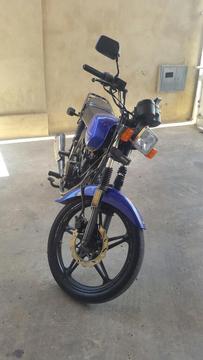 Se Vende Moto Bera 200